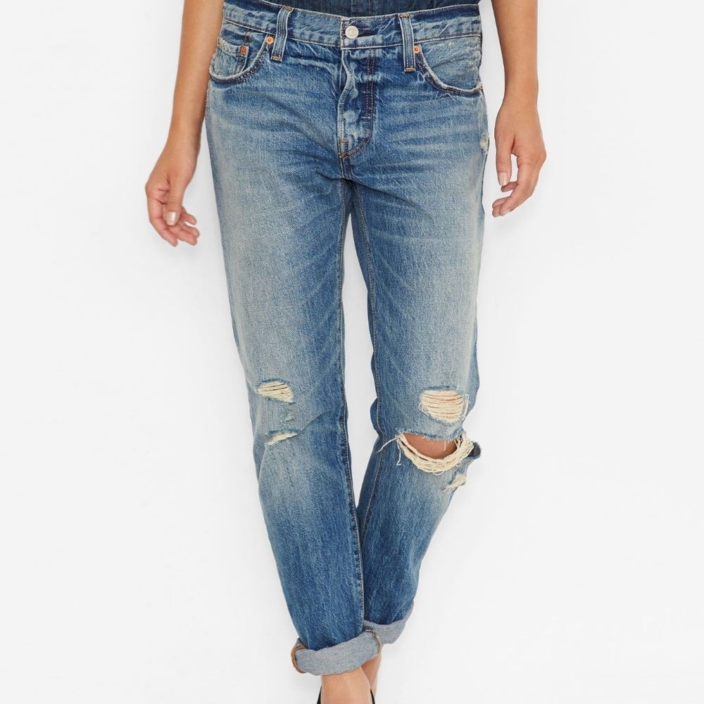 Levi's 501ct distressed jeans